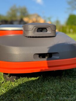 Prodám robotickou sekačku Segway Navimow H1500E v záruce. - 8
