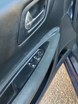 Citroen c4 2.0hdi - 8