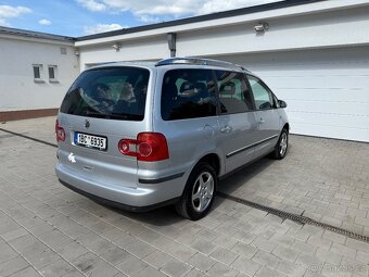 Volkswagen Sharan - 8