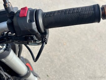 Yamaha MT 125 - 8
