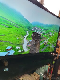 Prodám LED Smart TV Philips 82cm, DVB T2, WiFi, OnePlay - 8