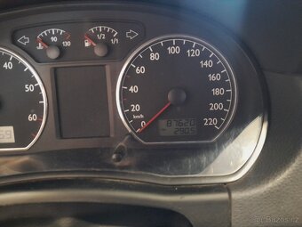 Vw polo 1,4 - 8