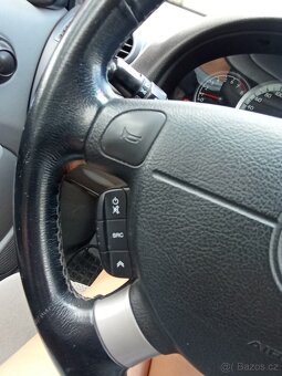 Chevrolet Lacetti - 8