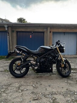 Triumph Street Triple 675 - 8