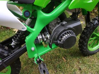 Nová benzínová dětská minikroska zelená 49ccm 10"kola - 8