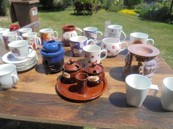 skleničky a hrnečky - 8