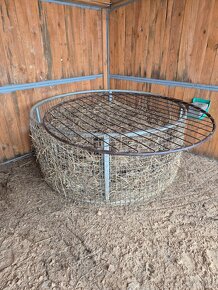 Kovový kryt na příkrmiště/ víko na příkrmiště - 8