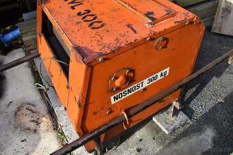 Stavební vrátek - 8