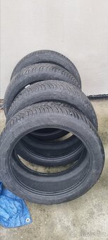 Celoroční pneu Kleber quadraxer 235 45 18 - 8