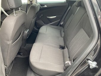 Opel Astra 1.4i , 74 kW benzín, 2012 - 8