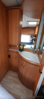 Prodáme karavan Hobby Excellent 560 - 8