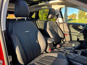 Ford Kuga 1.5 VIGNALE 110KW 8/2021 Panorama 360 kamera - 8