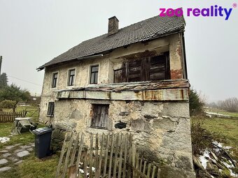 Prodej domu 145 m2 k případné nákladné rekonstrukci nebo dem - 8