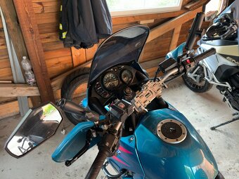Kawasaki kle 500 - 8