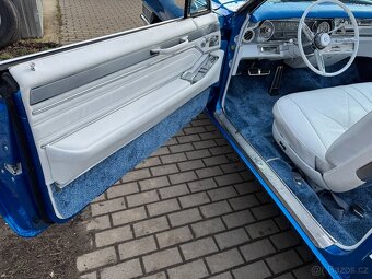 Cadillac DeVille Convertible 1965 - 8