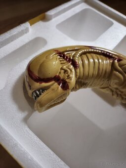 Alien life-size Chestburster Eaglemoss - 8