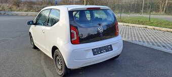 Volkswagen UP - 8