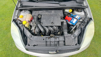 Ford Fiesta 1,6 16V, r.2005 - 8