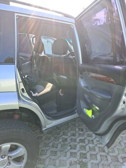 Toyota land Cruise 120 - 8