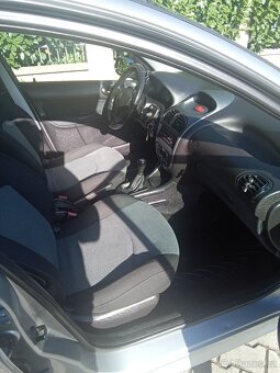 Peugeot 206 1.4i, 55 kW, najeto 155000 km - 8