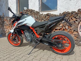 KTM DUKE 890 R - 8