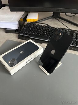 IPhone 13 128GB - 8