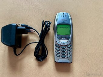 Nokia 6310 a Nokia 6310i - 8