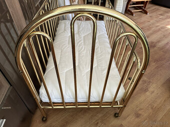 Zlatá postýlka pro miminko - TOP stav - 8