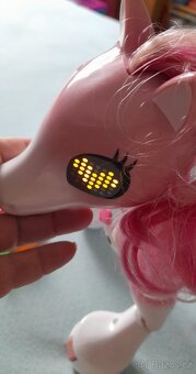 Spin Master Zoomer pony pink - 8