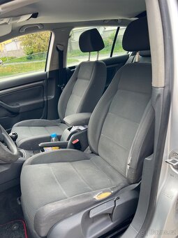 Prodám Wolkswagen Golf 5 1.6 74KW - 8