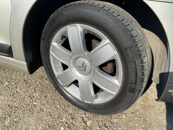 CITROËN C4 1.4 16V SERVIS ČR - 8
