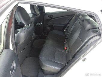 TOYOTA PRIUS 1.8VVT-i EXECUTIVE ČR - 8
