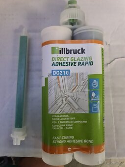 Parotěsná fólie,adhezní nástřik, Soudal illbruck - 8