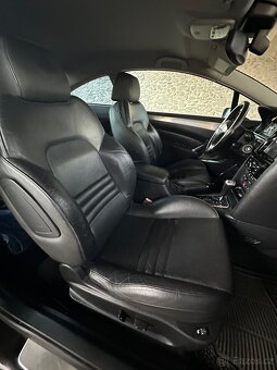🇨🇿 Prodám Peugeot 407 Coupé 2.7 BiTurbo (2006) - 8