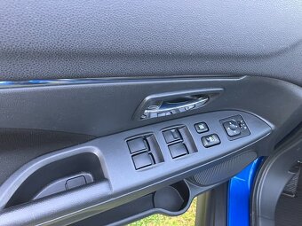 Mitsubishi ASX - 8