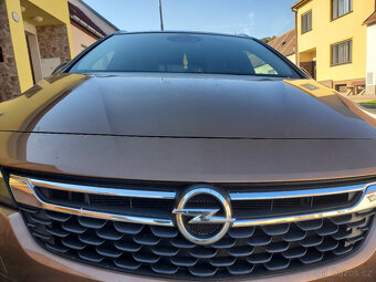 Opel Astra Sports Tourer AUTOMATIC - 8