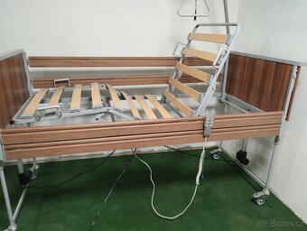 ELEKTRICKÁ polohovací postel OTTO BOCK Domiflex 2 - 8