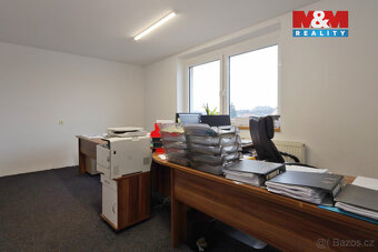 Prodej výrobního objektu v Malči - 8