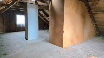 Prodej rodinného domu 4+1 v obci Rousměrov, okr. Žďár nad Sá - 8