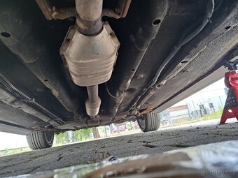 Mitsubishi Galant  VIII 2.4 GDI Avance kombi 110kW - 8