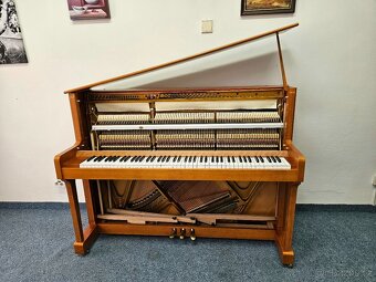 Prodám pianino STEIBECK s dopravou a zárukou . - 8