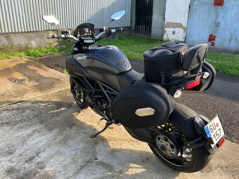 Ducati Diavel Carbon - 8