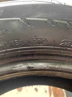 4ks 225/65/16C Nexen/2019/112-110R/zimní 7.4m - 8