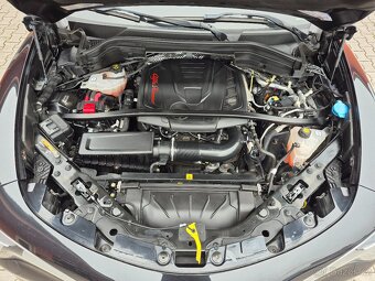 Alfa Romeo Stelvio Super Q4 206 kW (ODPOČET DPH) - 8