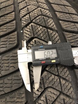 215/55 R17 - Pirelli Sottozero 3 - 8