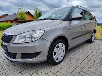 Škoda Fabia kombi 1.2tsi 77kw DSG 10/2012 Family AČ - 8