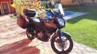 Prodám cestovní motorku Suzuki V-Strom DL 650 - 8