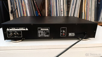 KENWOOD KT-7020 AM/FM Stereo Tuner / Made In Japan - 8