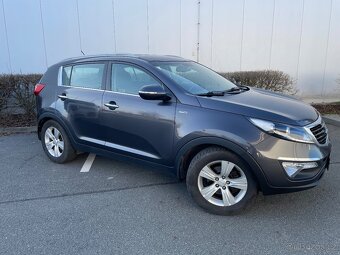 Kia Sportage 2.0 CRDI 4x4 AWD - 8