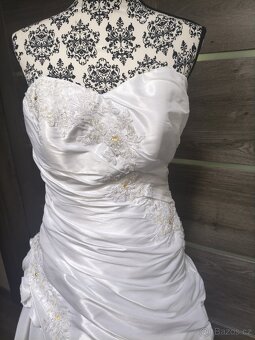 Tradiční svatební šaty 38/40/42 - 8